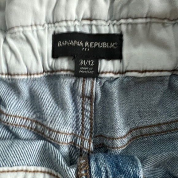 Banana Republic Jean shorts size 10/12 - Picture 3 of 7